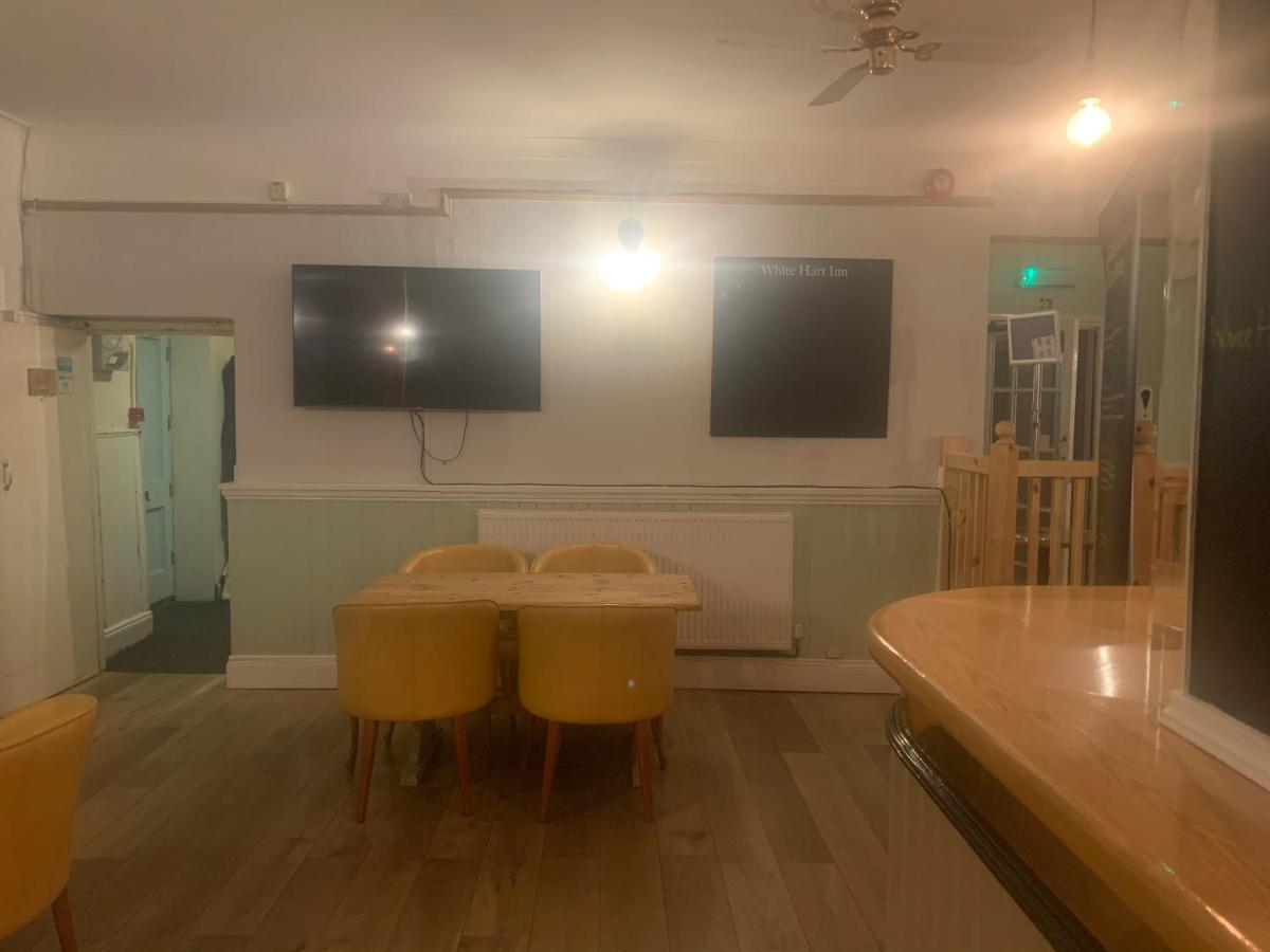 White Hart Inn Cinderford ภายนอก รูปภาพ