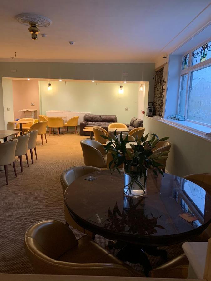 White Hart Inn Cinderford ภายนอก รูปภาพ