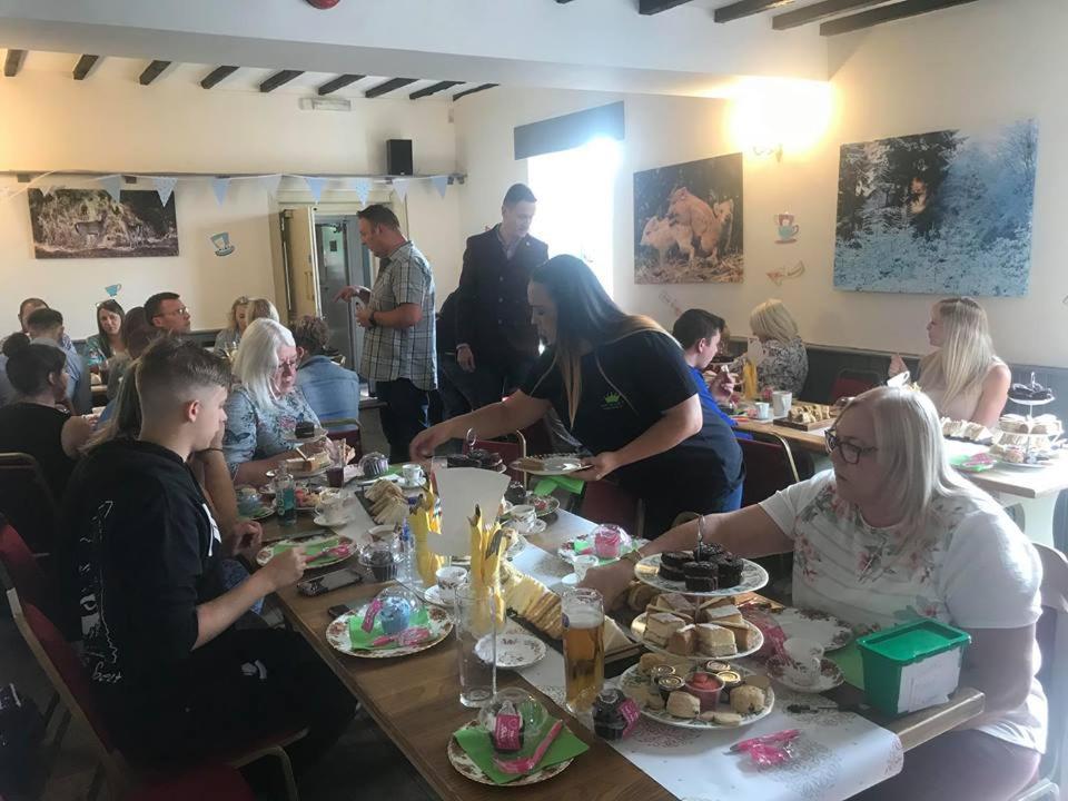 White Hart Inn Cinderford ภายนอก รูปภาพ
